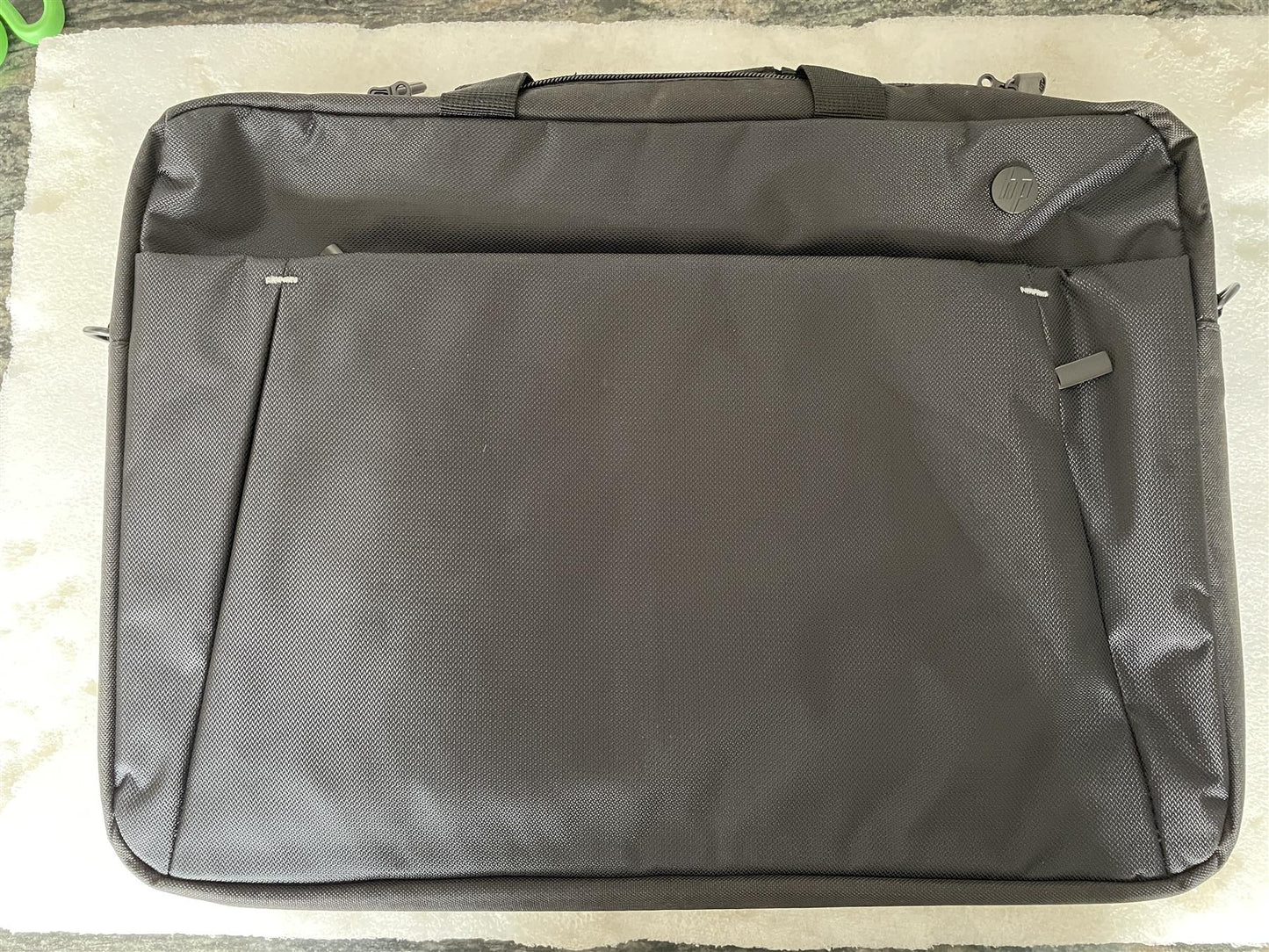 For HP 17.3 Inch Business Slim Top Load L09238-001 2UW02AA Laptop Carrying Bag