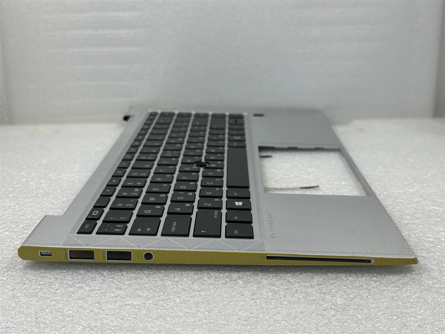 For HP EliteBook 840 Aero G8 M51616-BD1 Ukranian Palmrest Keyboard Top Cover NEW