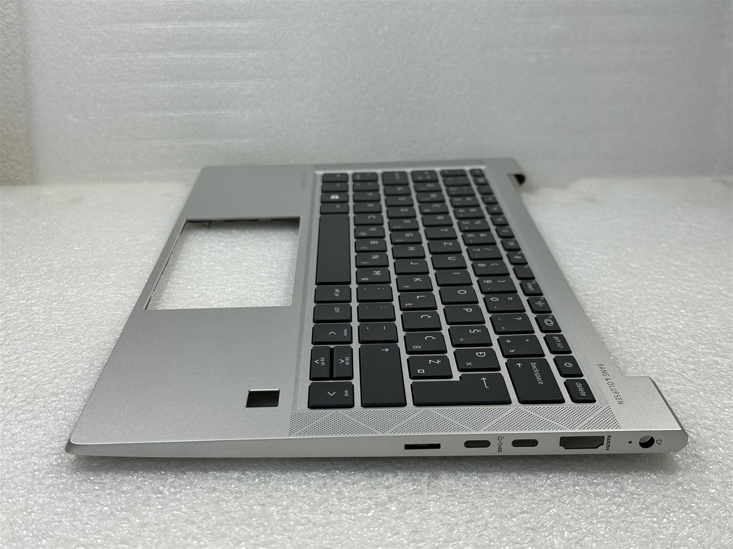 For HP EliteBook 835 G8 Slovenian M53848-BA1 Palmrest Keyboard Top Cover NEW