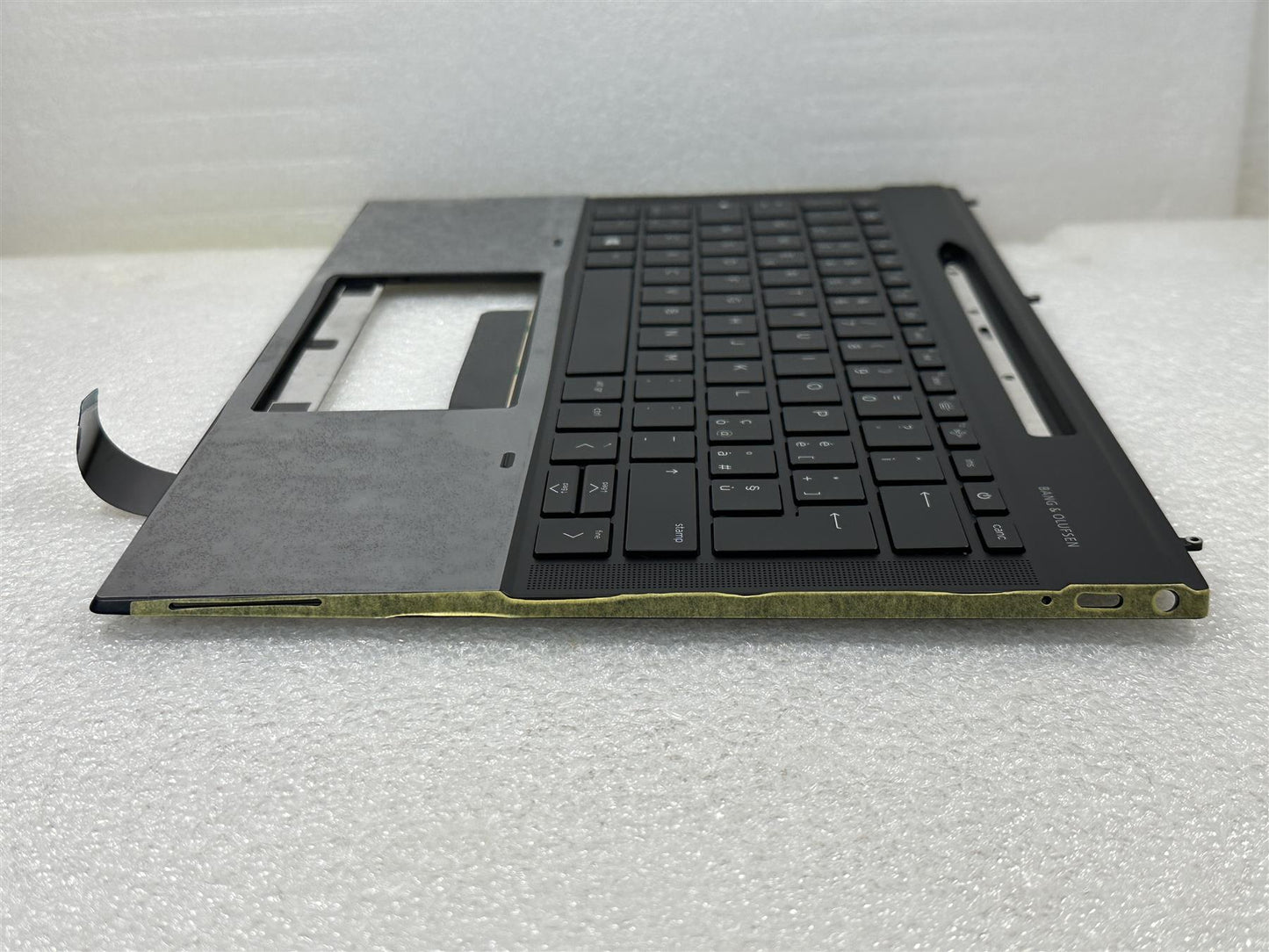 For HP Elite Folio 13.5 inch 2-in-1 M35264-061 Italy Italian Palmrest Keyboard