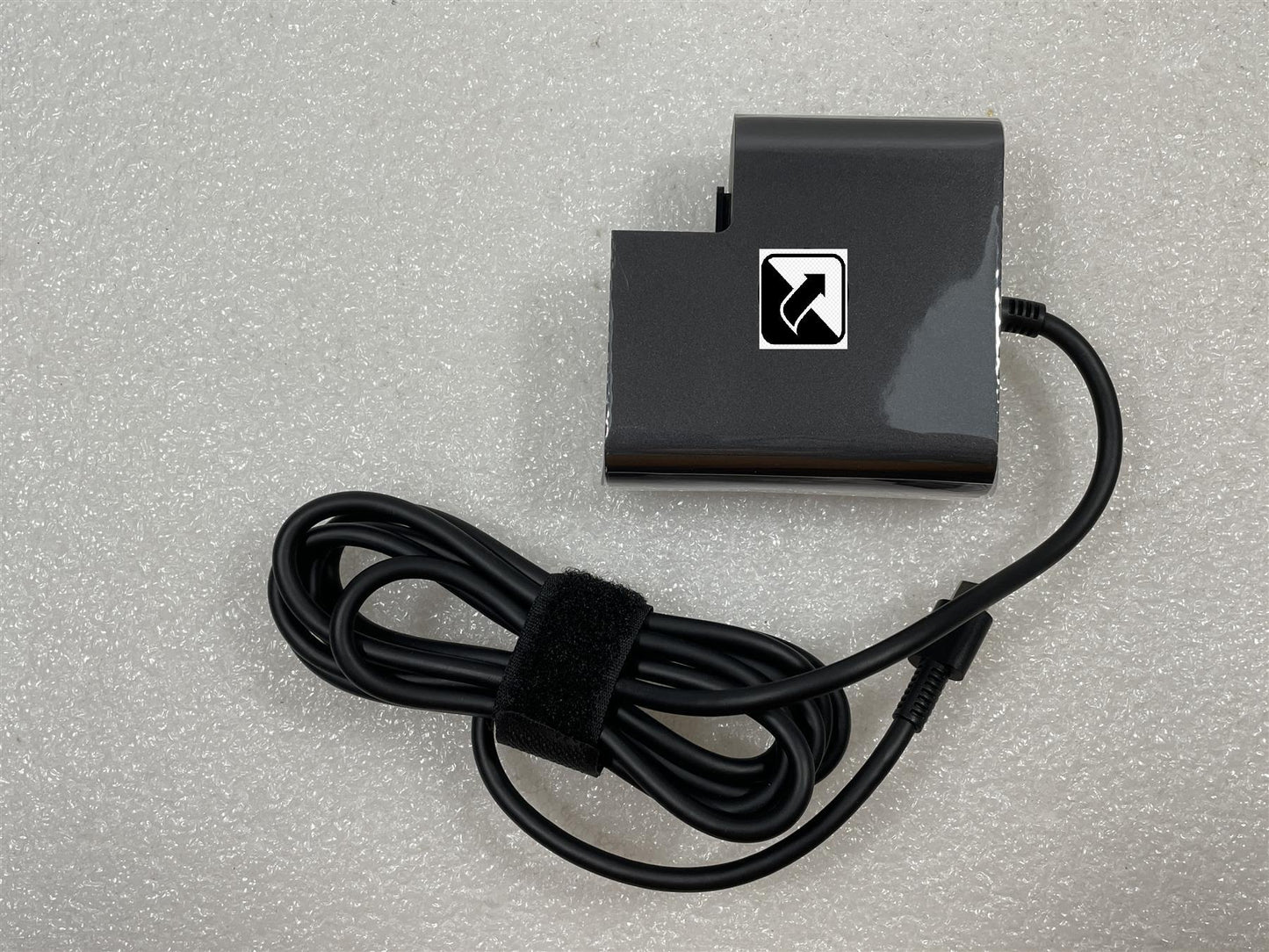 For HP L43180-008 L30757-004 L32392-001 TPN-AA03 Power 65W USB-C AC Adapter Charger ORIGINAL Laptop Genuine Italy Italian Italiano Italia Italiano NEW