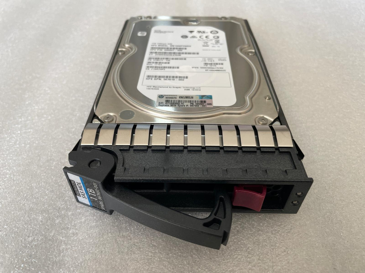 HP 695507-005 Seagate ST1000NM0023 HDD 1TB 7200RPM SAS Hard Disk Drive wth Caddy