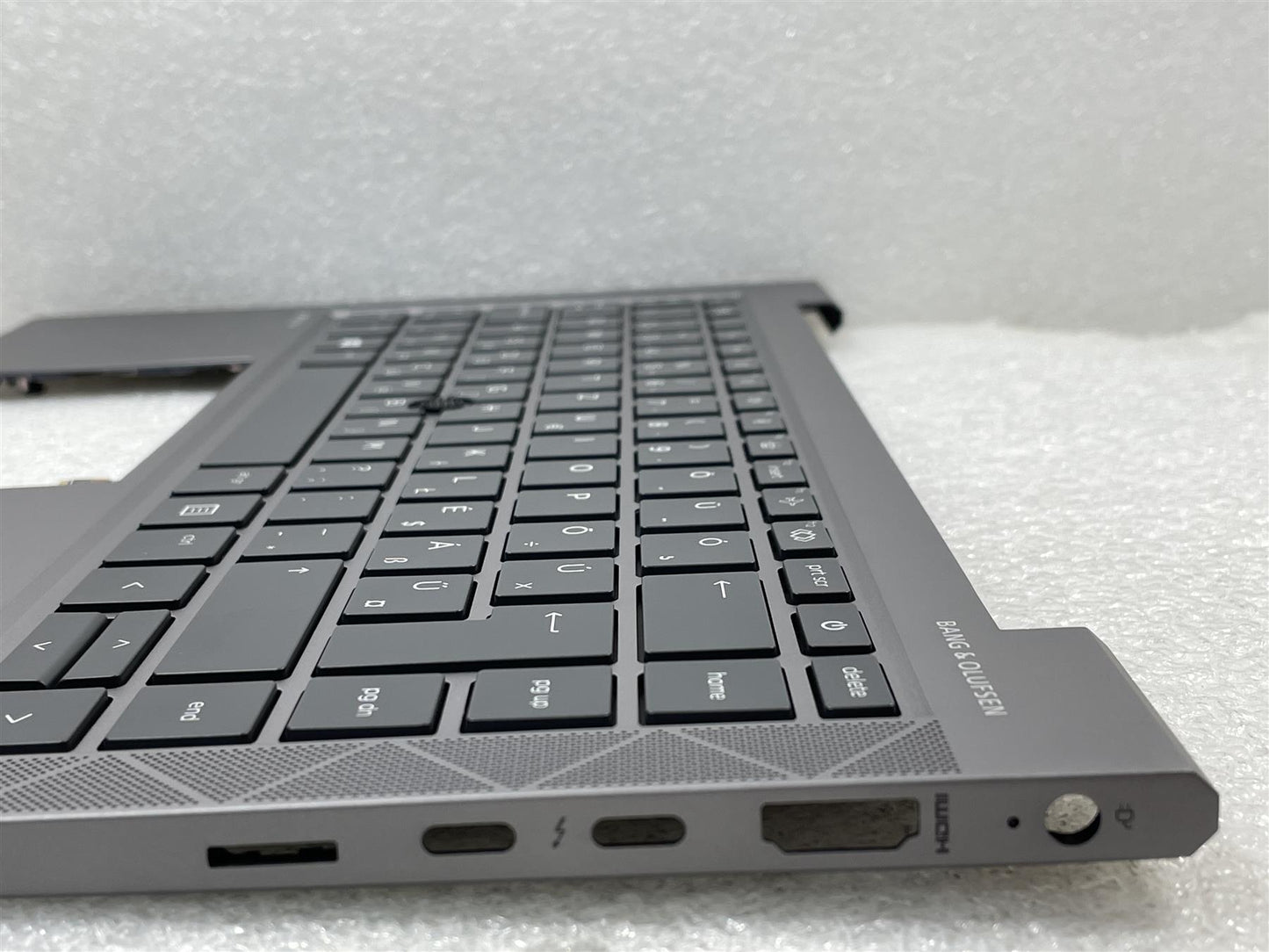 For HP ZBook Firefly 14 G7 M14635-211 Hungaian Palmrest Keyboard Top Cover NEW