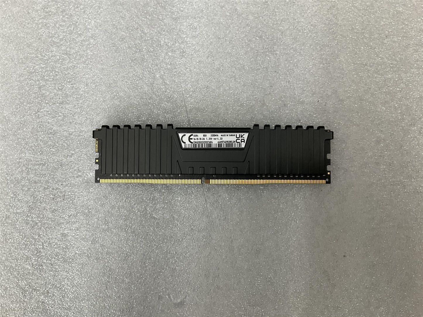 Corsair VENGEANCE DDR4 8GB 3200Mhz CM4X8GD3200C16K4 RAM Memory NEW