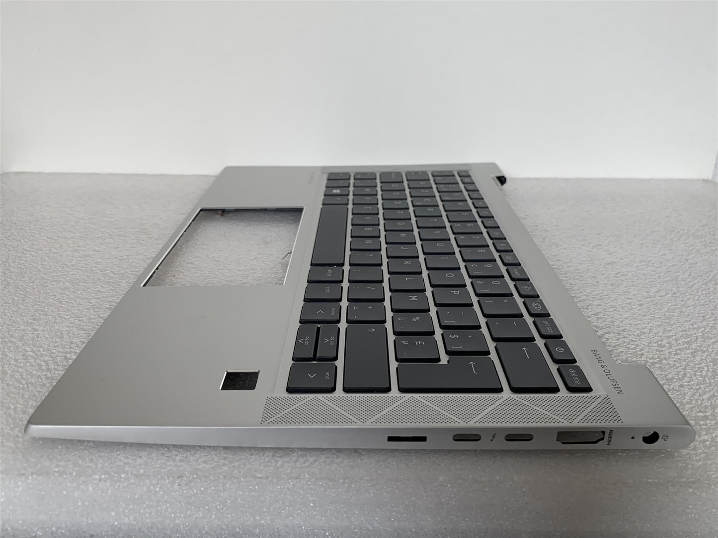 HP EliteBook 830 G7 M08701-A41 Belgian Keyboard Layout Belgium Palmrest NEW - We send M08700-A41