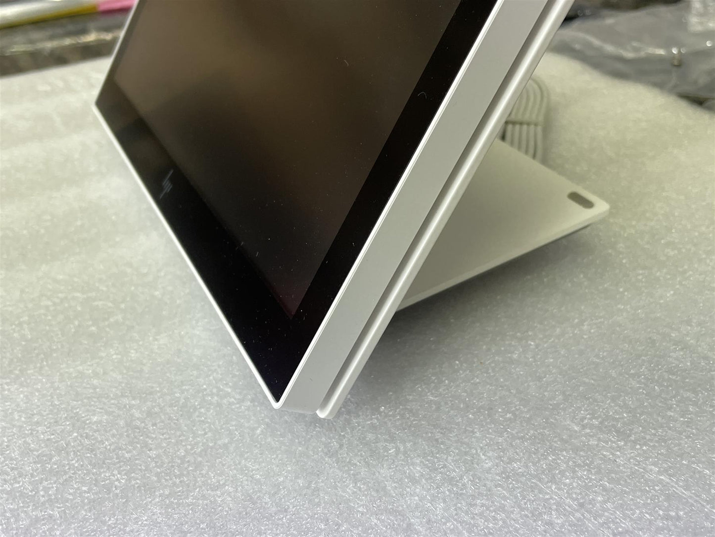 HP Engage One 10W L13702-001 10.1 inch Display Touch Screen HSTND-9771-A Genuine