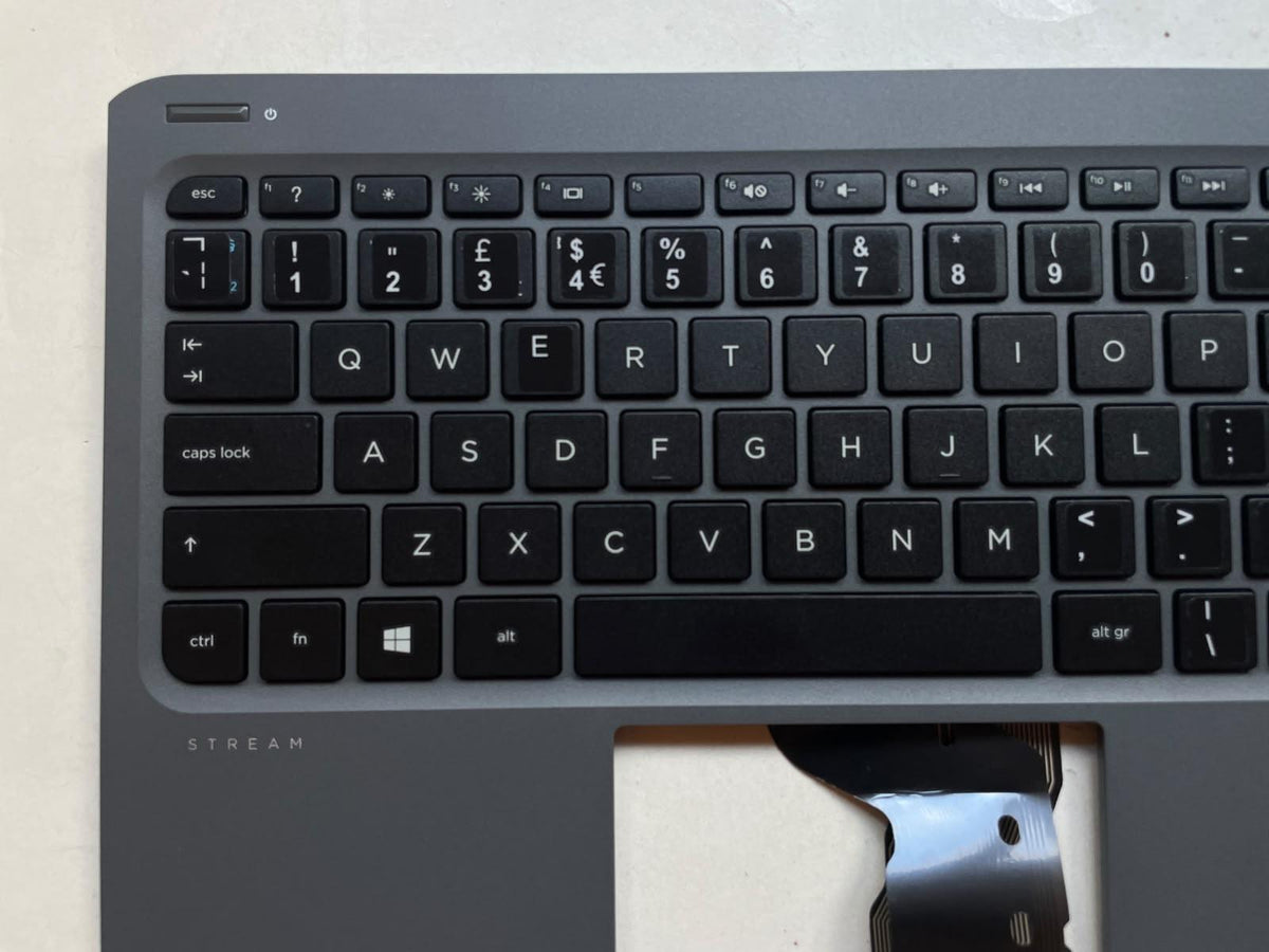 HP Stream 11 Pro G4 EE L02776-031 UK English Keyboard Palmrest With Sticker NEW
