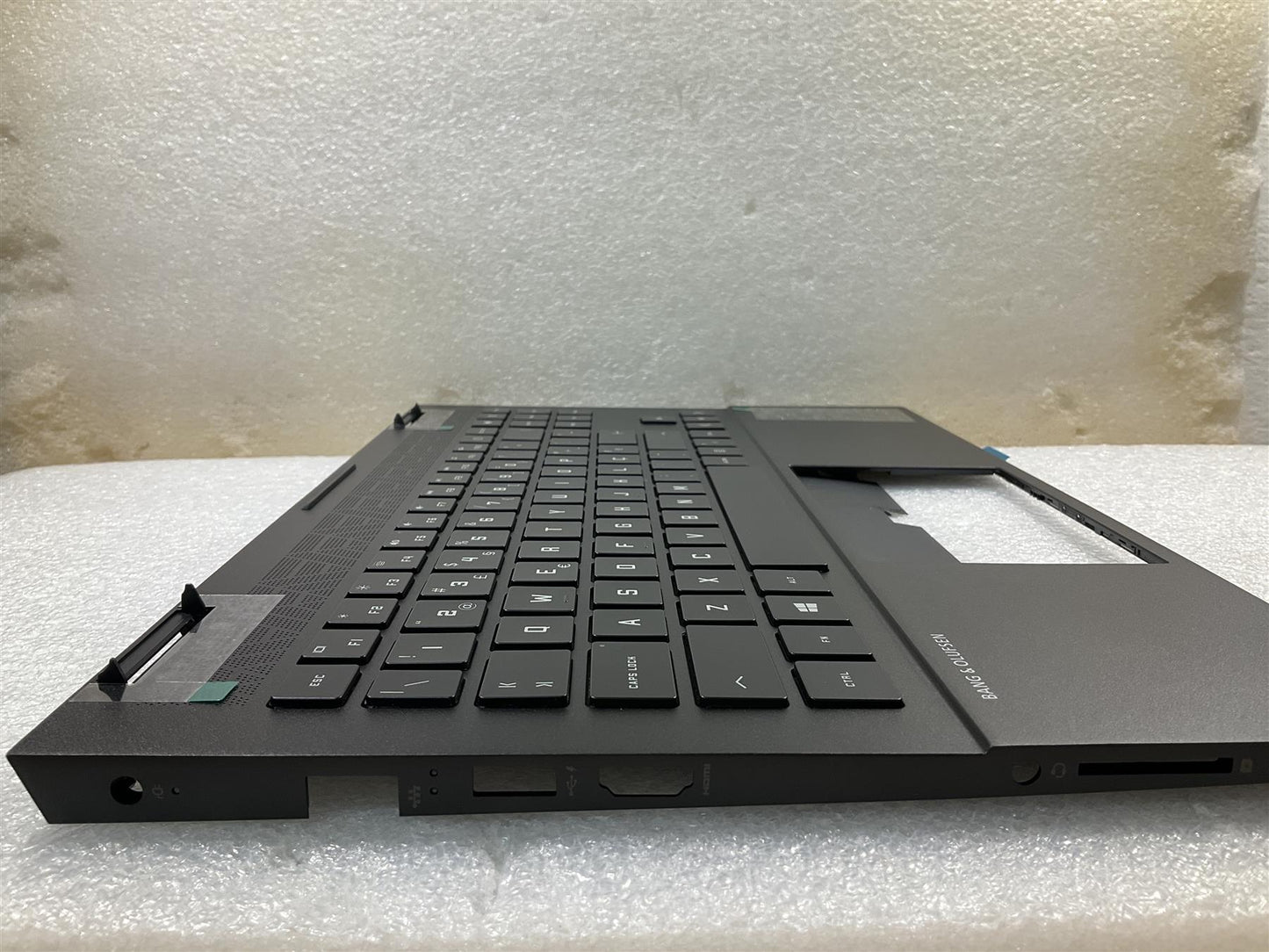 HP Omen 15-EK 15T-EK M09000-131 L98944-131 Portuguese Portugal Keyboard Palmrest