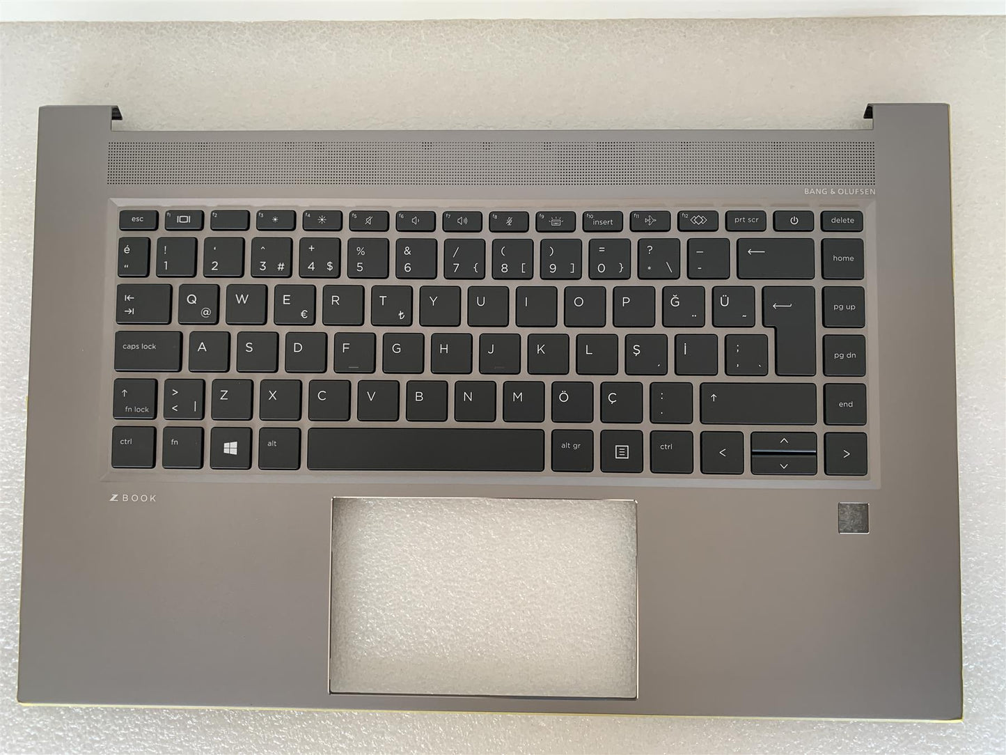 HP ZBook Studio G8 M14605-141 Turkey Turkish Keyboard Turkce Palmrest UMA NEW