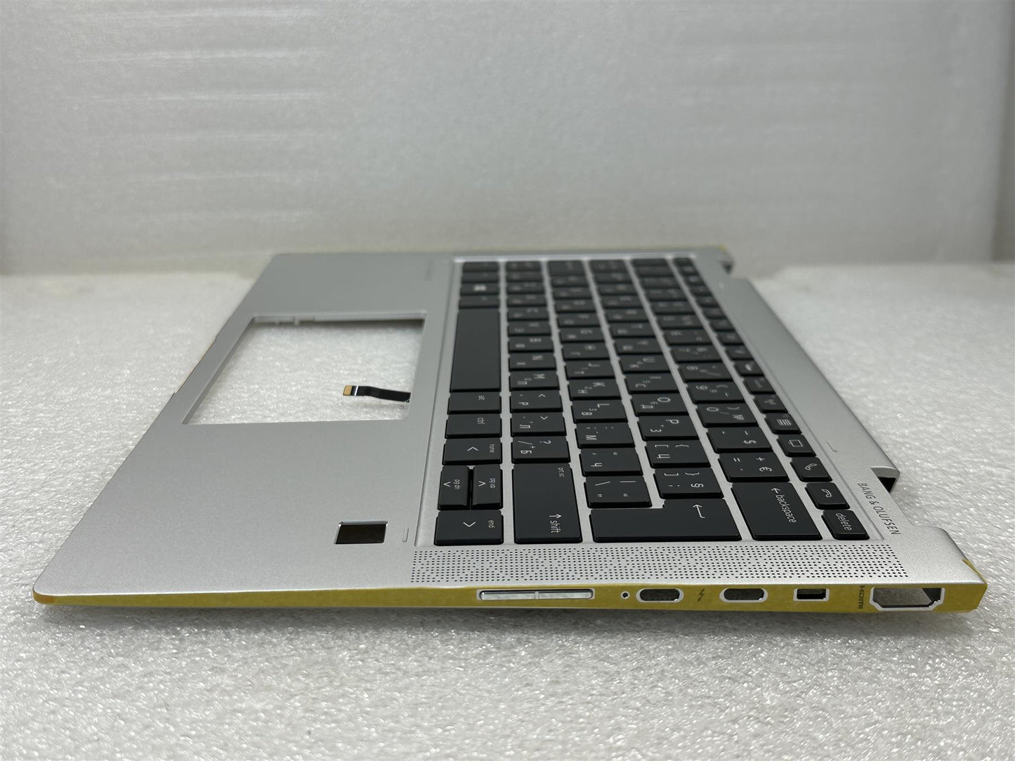 For HP EliteBook x360 1030 G3 L31883-261 Bulgarian Palmrest Keyboard Top Cover