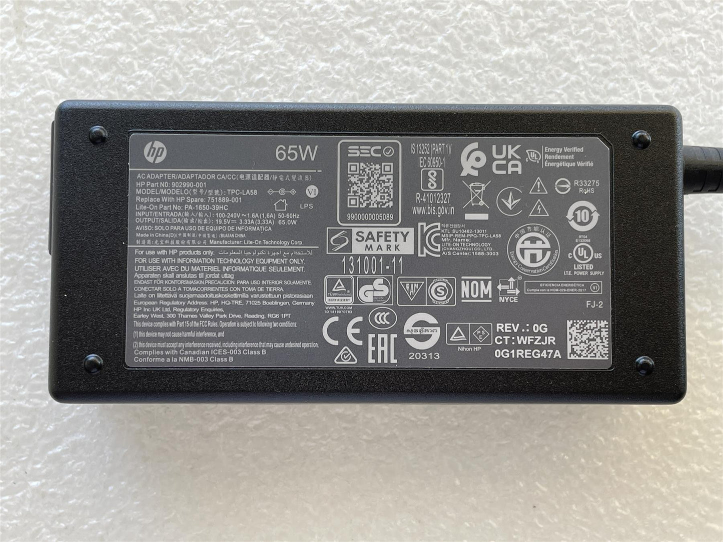 HP 917250-001 751889-001 TPC-LA58 19.5V 65W AC Charger Adapter PA-1650-39HC NEW
