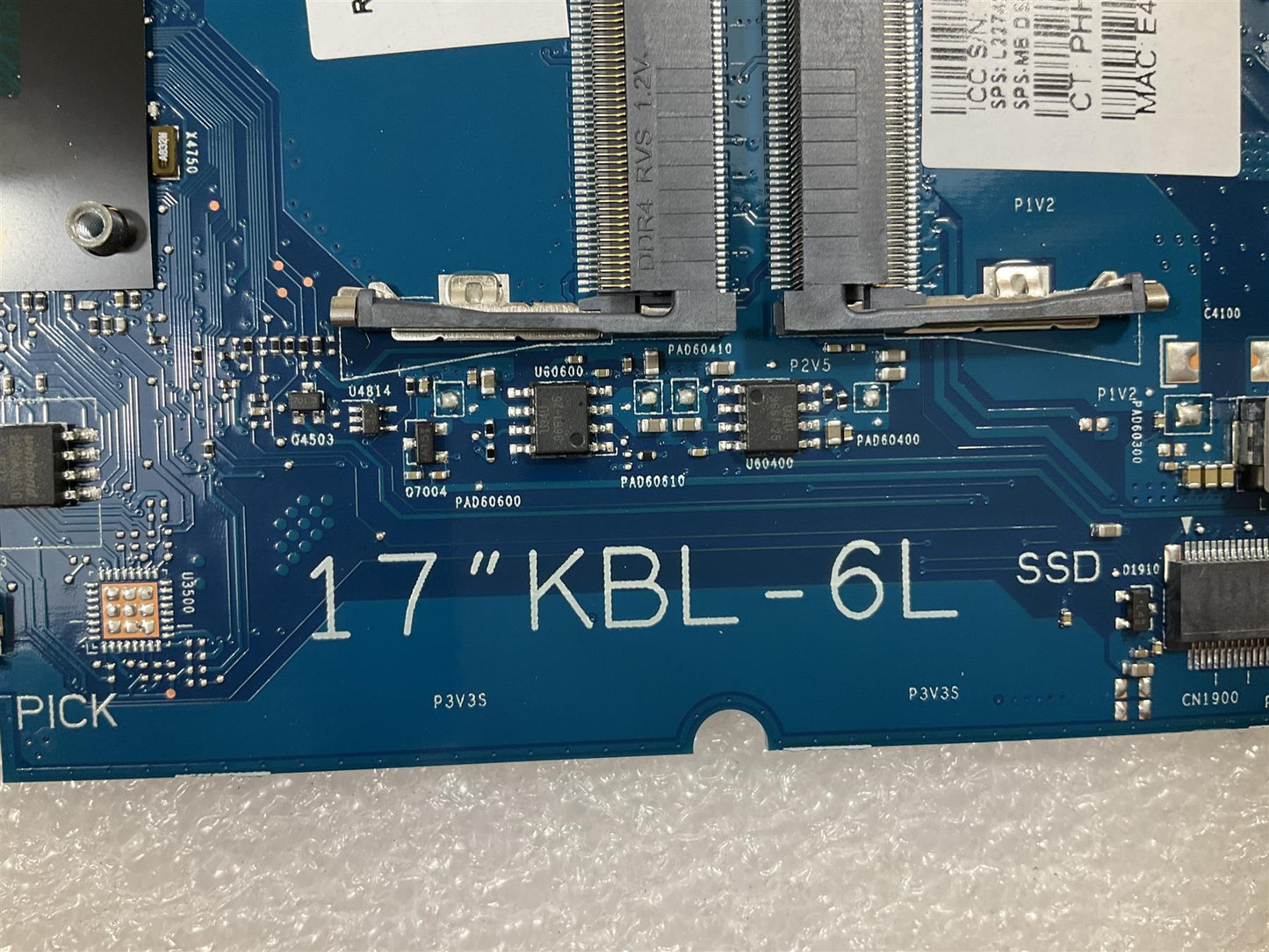 HP 17-BY L25438-001 L22743-001 Intel i7-7500U AMD Radeon 520 2GB DSC Motherboard