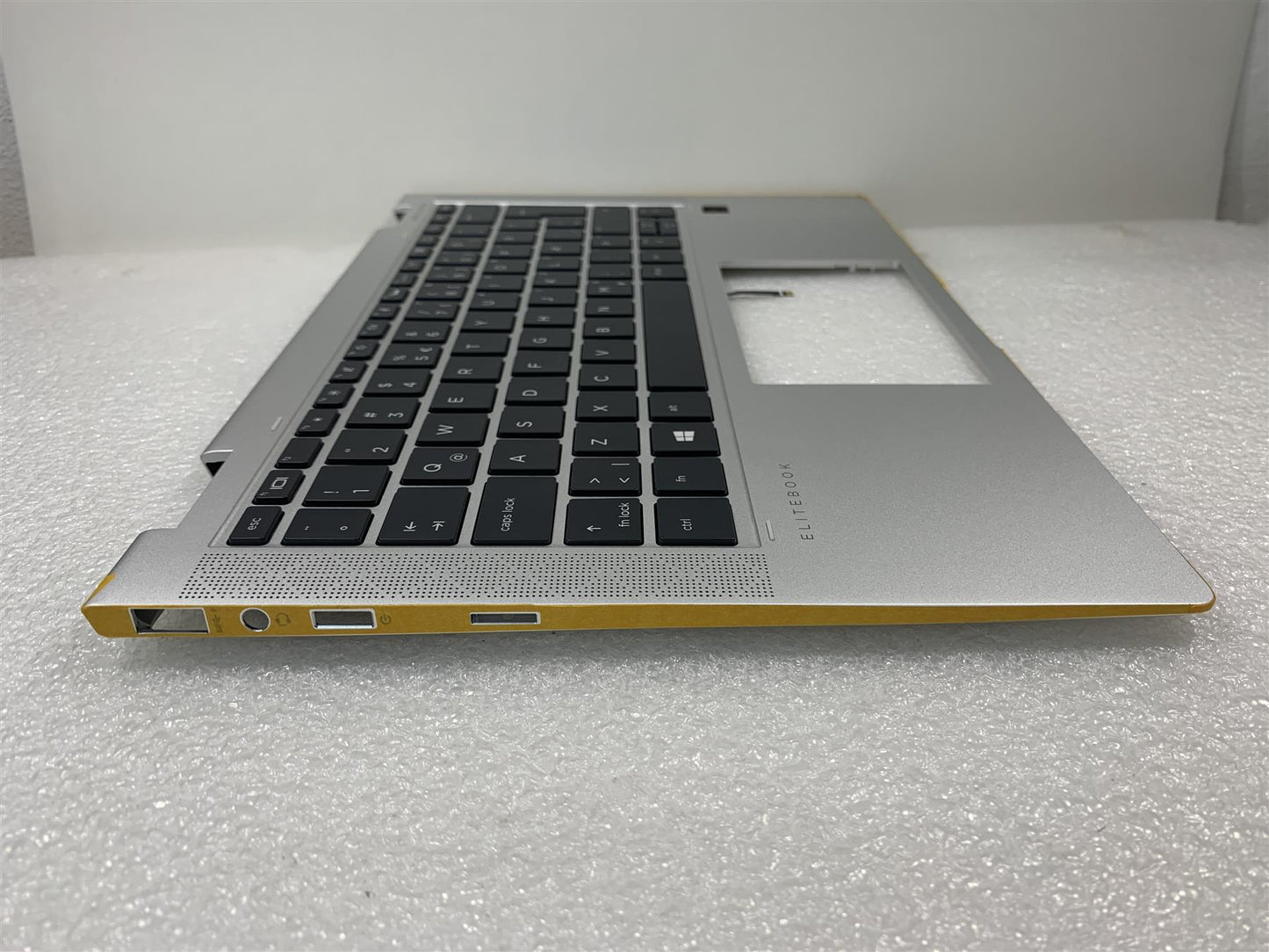 HP EliteBook x360 1030 G4 L70776-DD1 Icelandic Keyboard Palmrest Iceland NEW