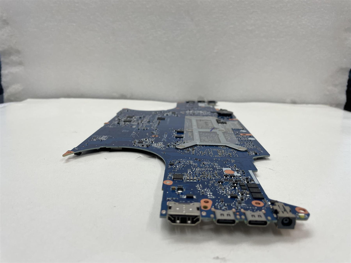 For HP ZBook Studio G5 L49202-001 Motherboard DSC P2000 4GB E-2176M NEW