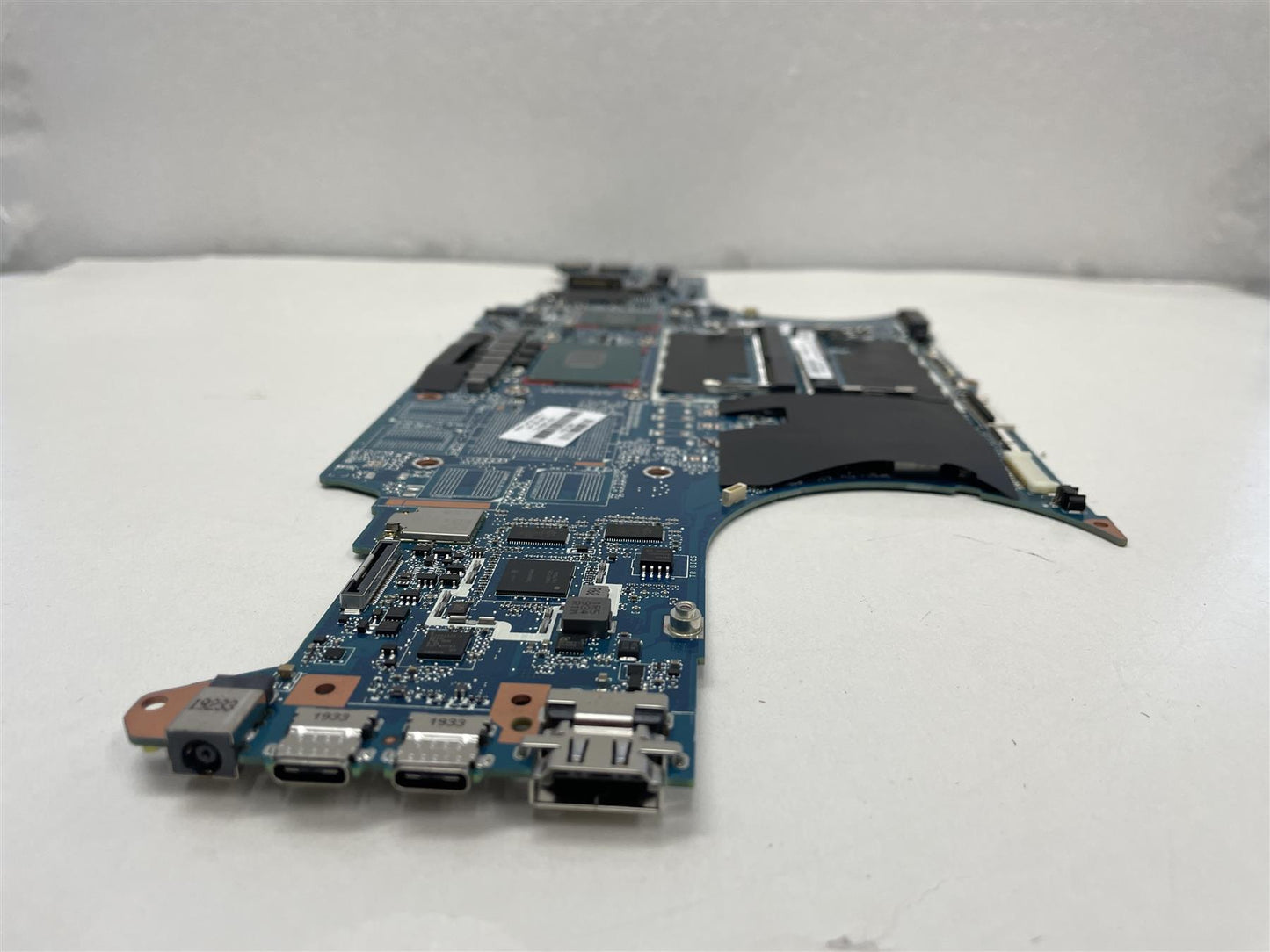 For HP HP ZBook Studio G5 L74597-001 sending L33158 Motherboard UMA Intel i7-9750H NEW