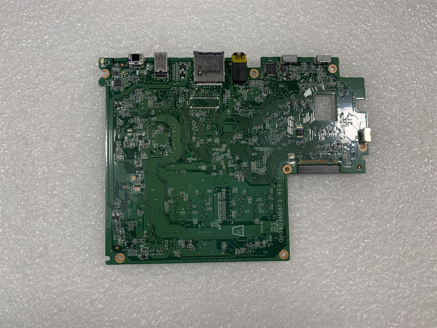 HP Pro Tablet 10 EE G1 802842-001 Intel Z3735F Motherboard 2GB Ram 32GB eMMC NEW