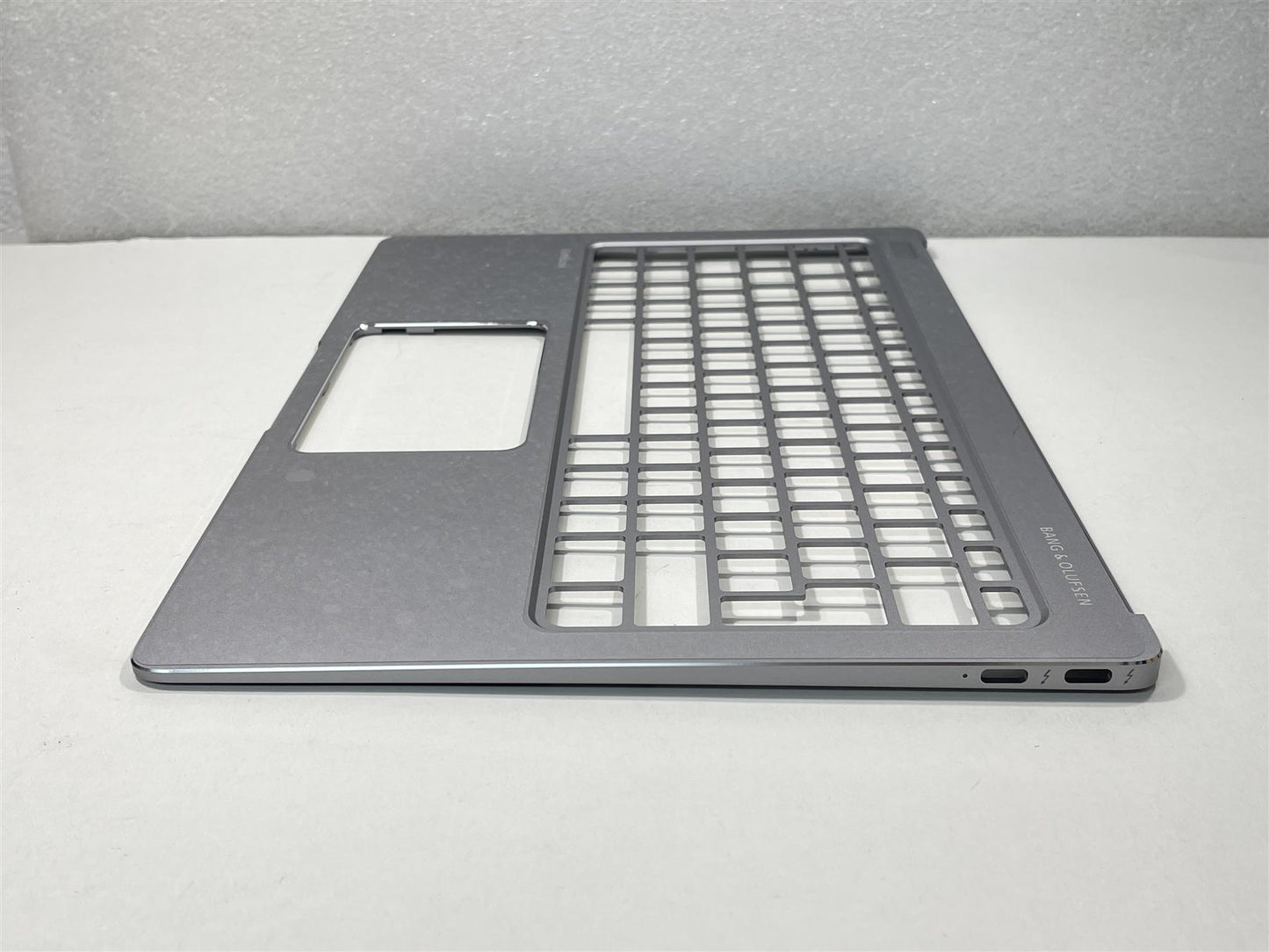 HP EliteBook Folio G1 850913-001 PalmRest Top Case Casing Cover Genuine NEW