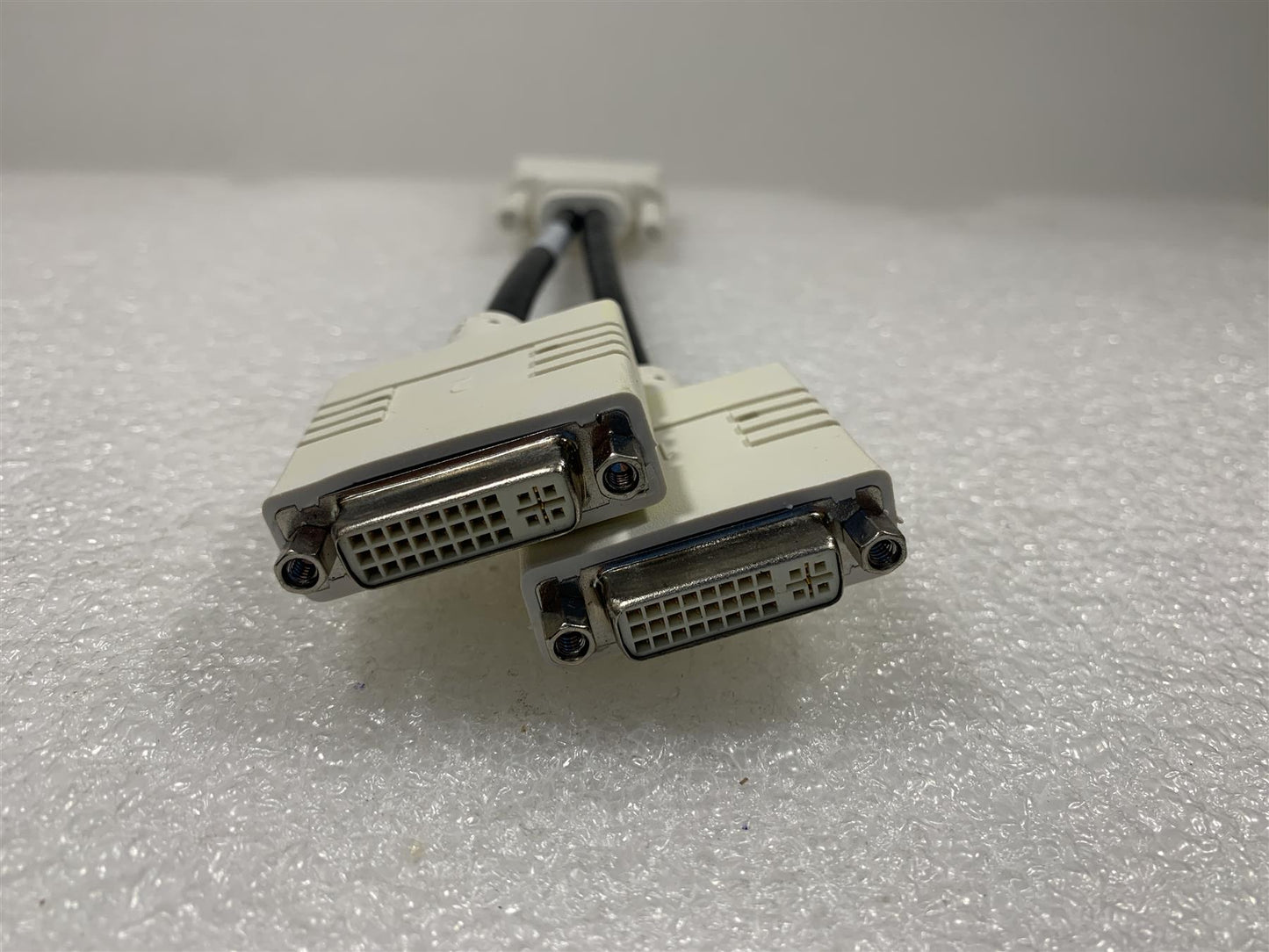 HP 463024-001 Y DMS-59 DVI Dual-head Connector Cable 1 Male 2 Female SPLITTER