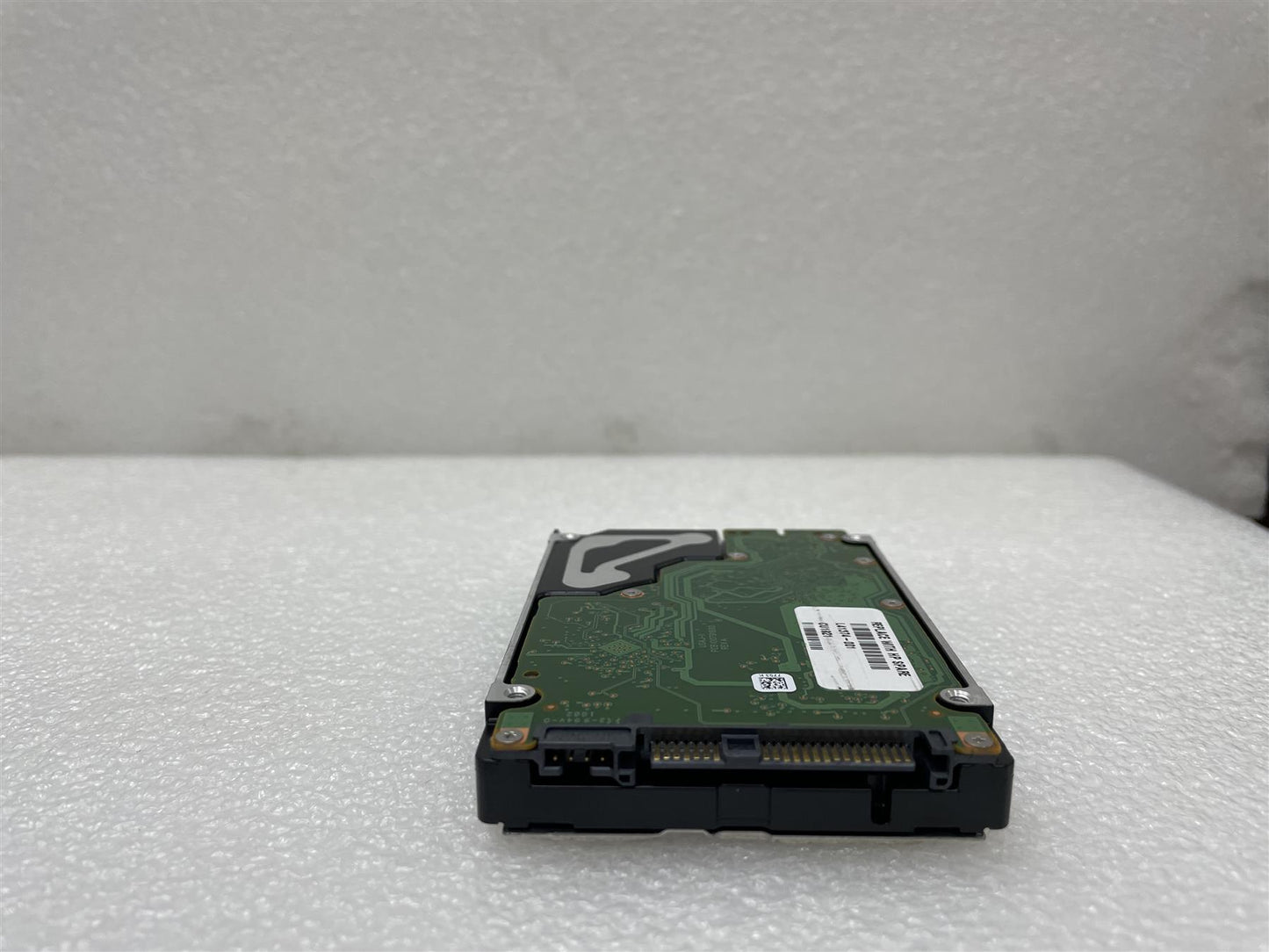 For HP L41374-001 Seagate ST300MP0106 300GB 15K SAS Hard Disk Drive NEW