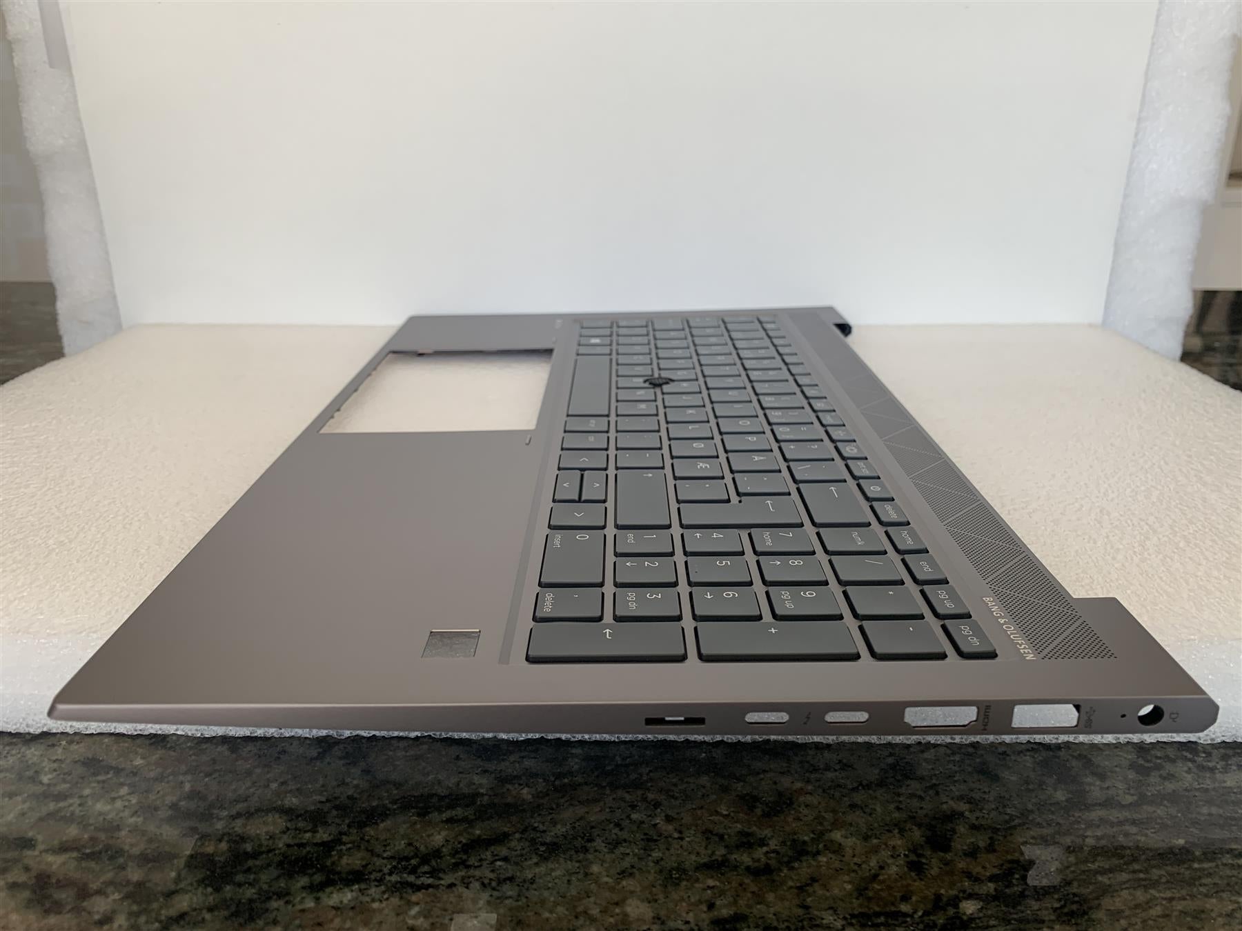 HP Zbook Firefly 15 G7 M07494-091 Norwegian Keyboard Norway Norse Palm