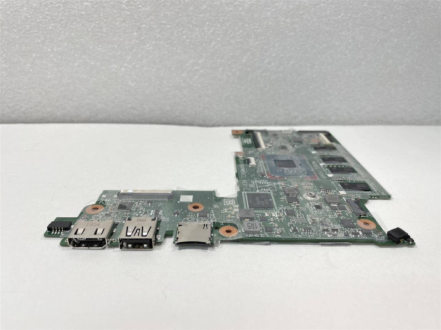 HP Stream 11 Pro G4 L02769-601 001 Intel Celeron N3350 4GB 64GB eMMC Motherboard