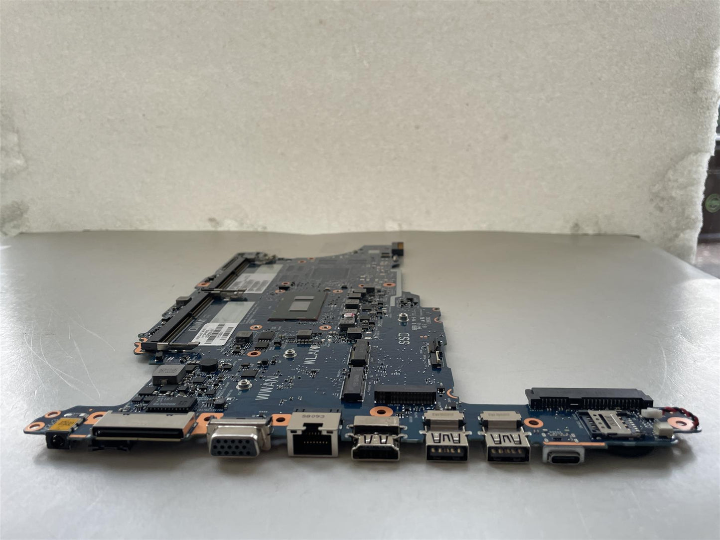 For HP ProBook 640 G4 L09564-001 Motherboard UMA Intel i3-8130U WWAN NEW