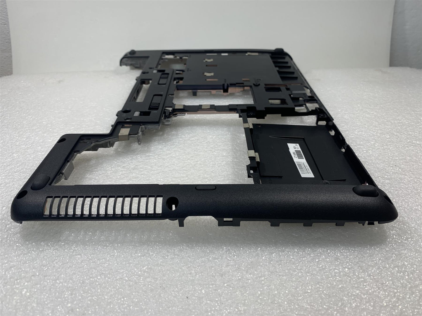 HP ProBook 640 645 G1 738681-001 Lower Base Cover Bottom Case Chassis Plastics