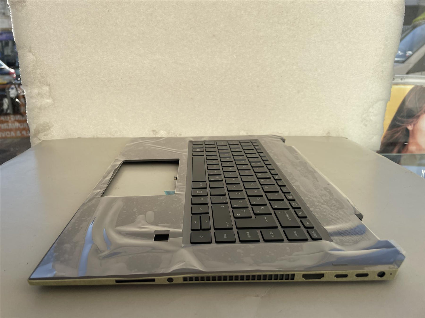 For HP ZBook Studio x360 G5 L34211-BA1 Palmrest Top Cover Keyboard Slovenian NEW