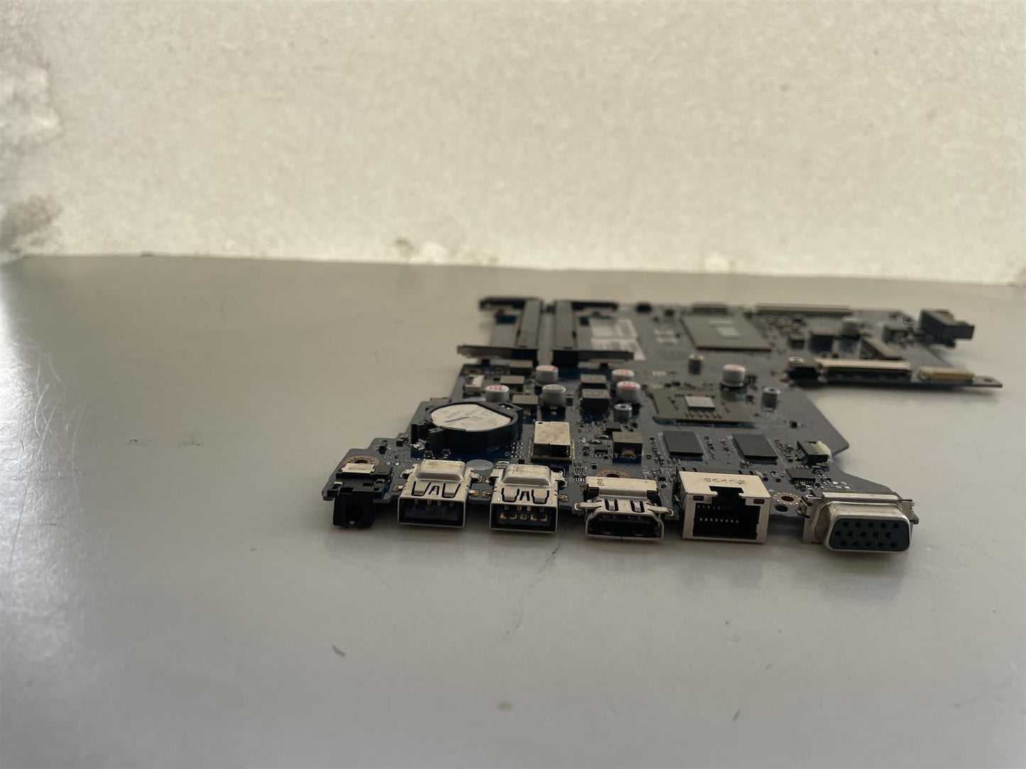 For HP 858582-601 Motherboard DSC R5M1-30 2GB i3-5005U WIN