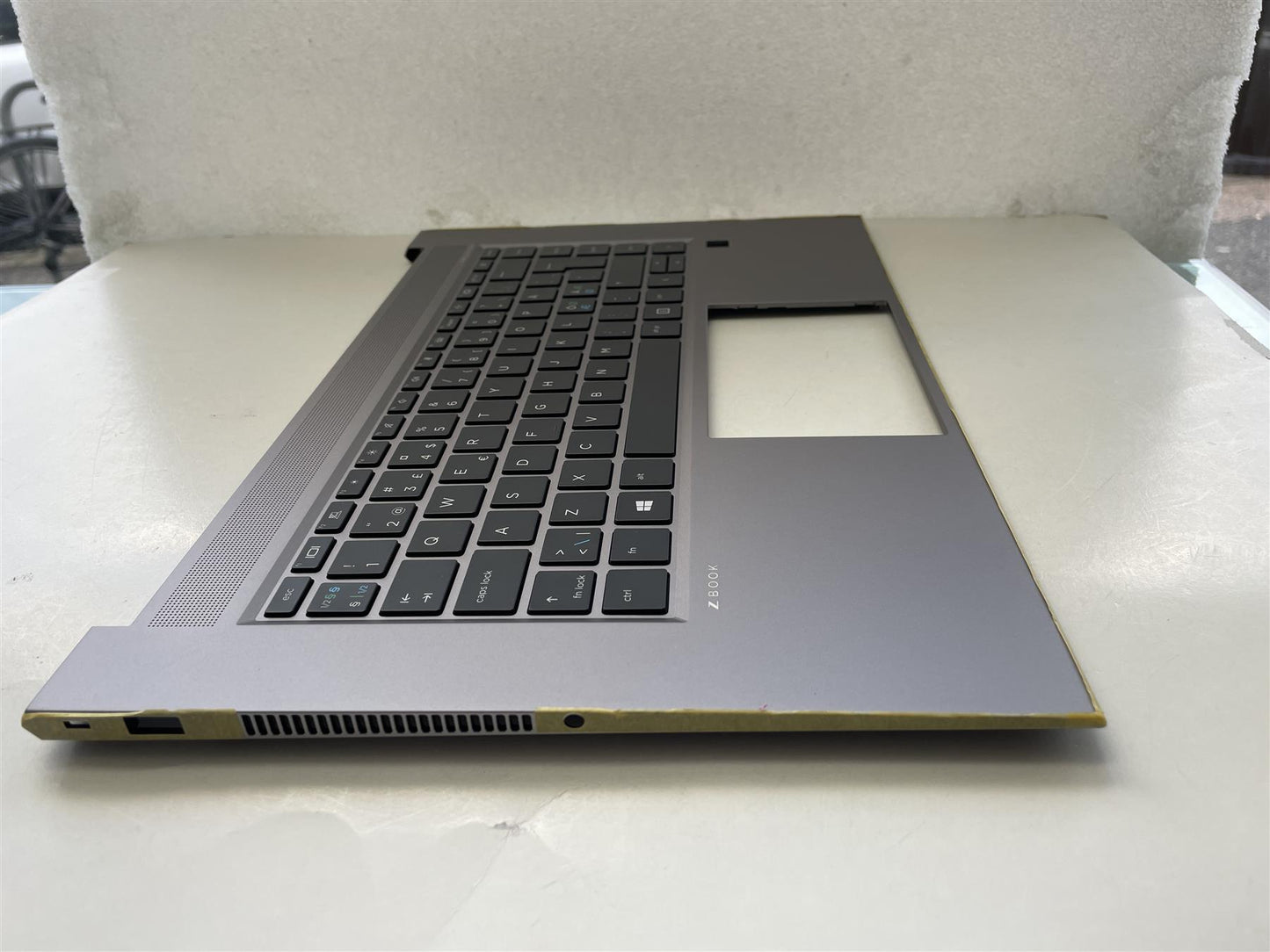 For HP HP ZBook Studio G7 M14607-DH1 Palmrest Top Cover Keyboard Nordic NEW